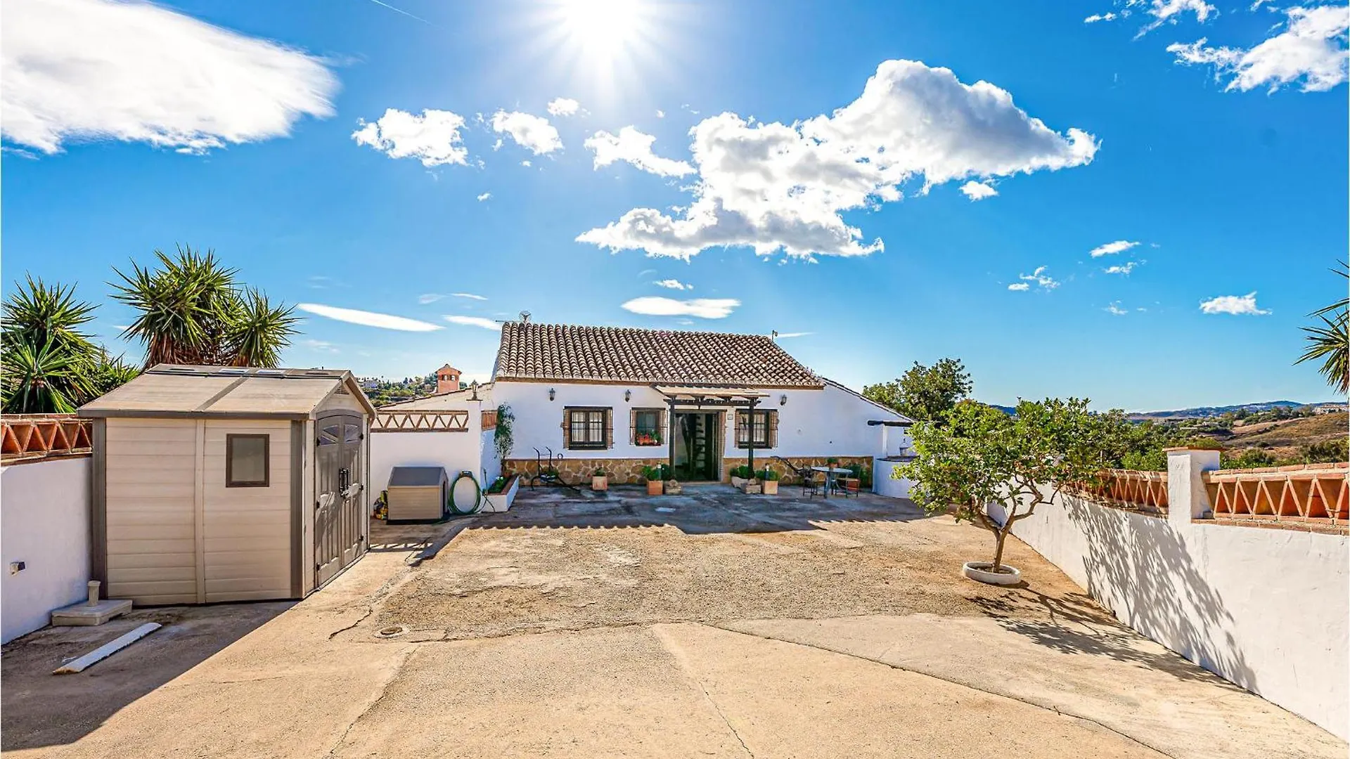 2 Bedroom Nice Home In Mijas 0*,
