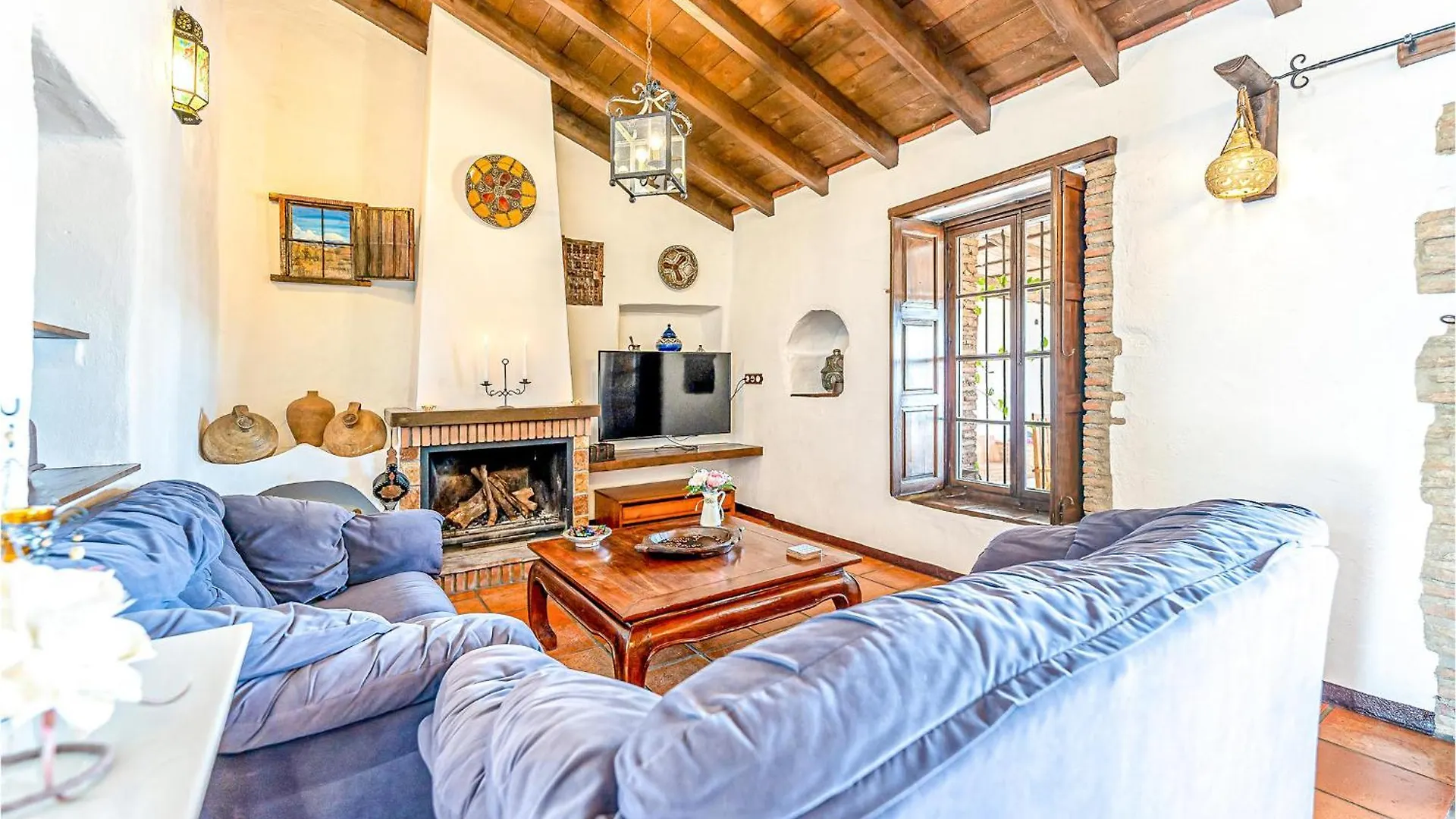 2 Bedroom Nice Home In Mijas