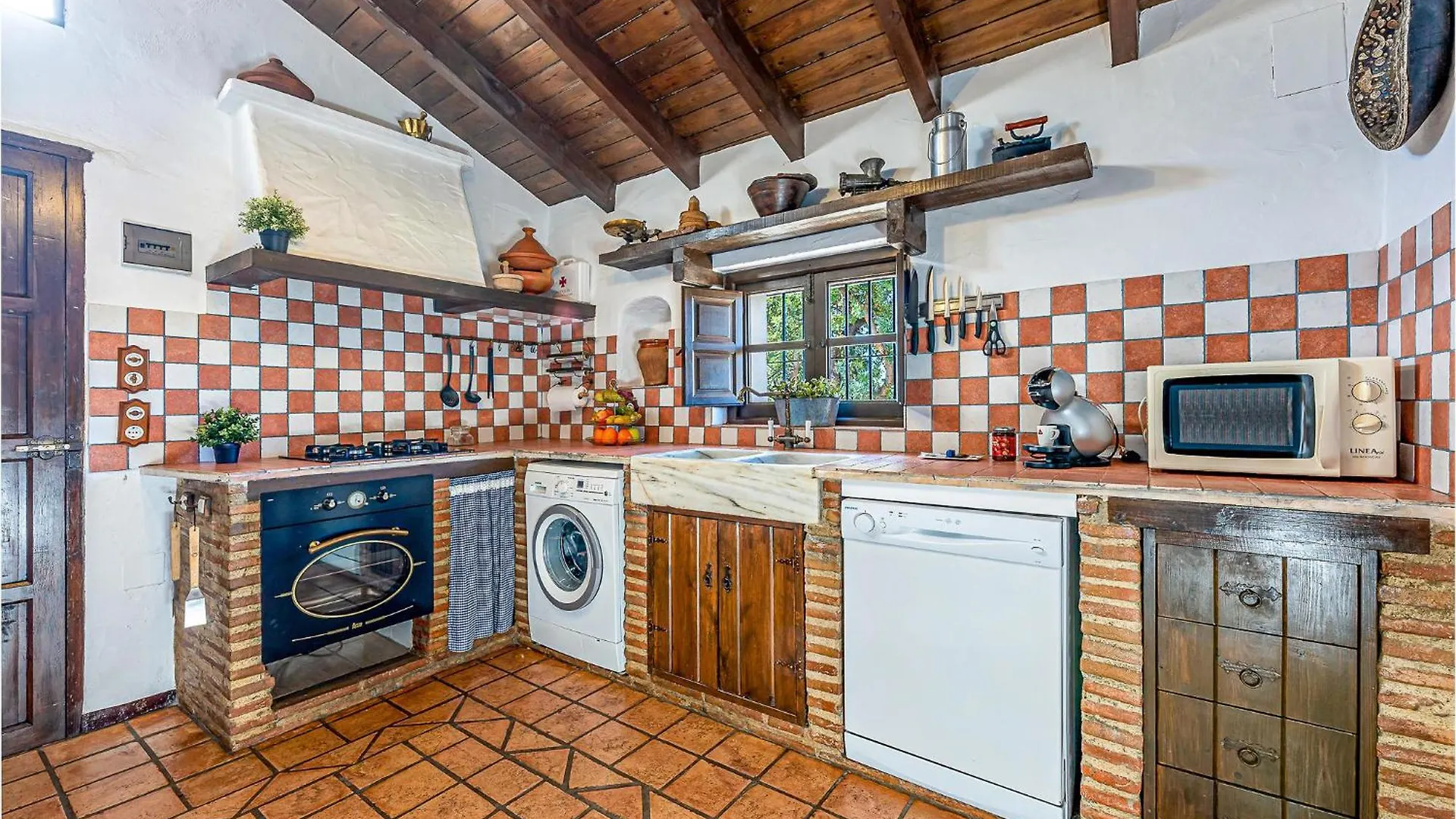 2 Bedroom Nice Home In Mijas 0*,  Spanje